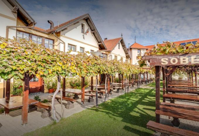 Gostisce Vinski Hram Ivanjkovci Exterior photo
